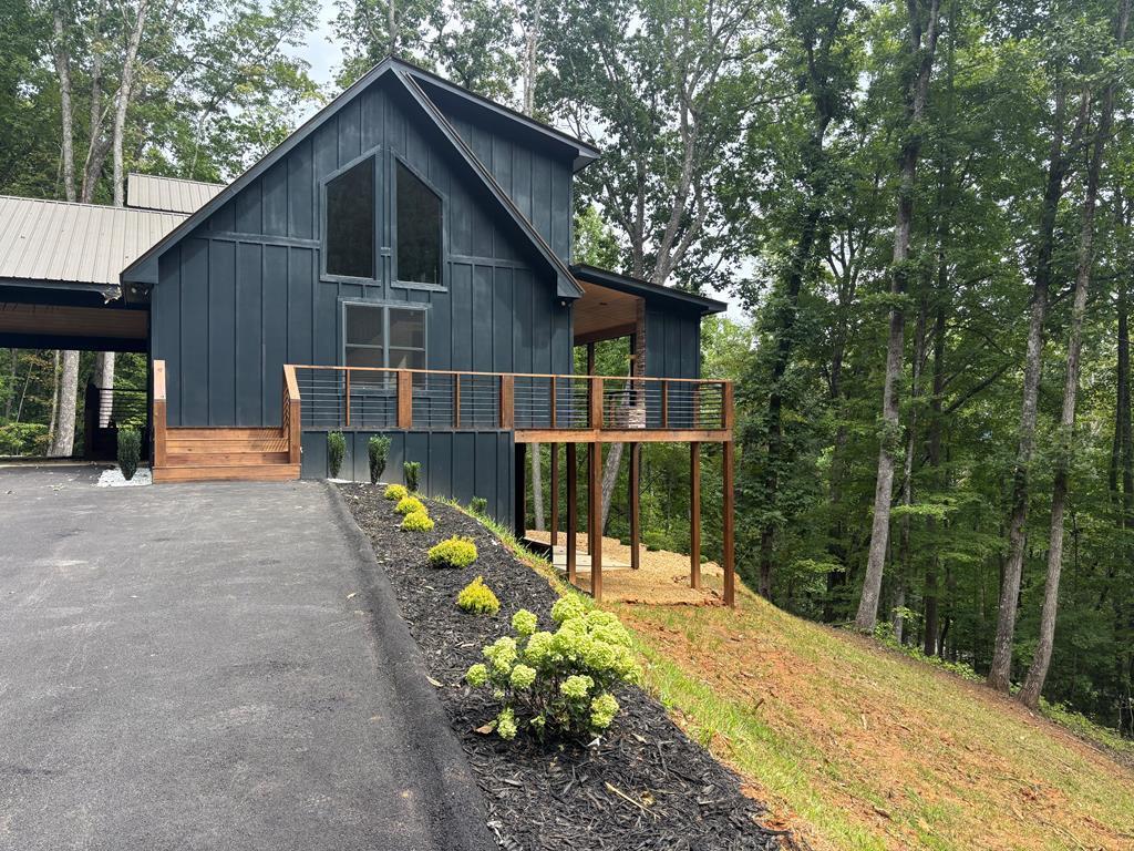 1264 Sunrock Mountain Road