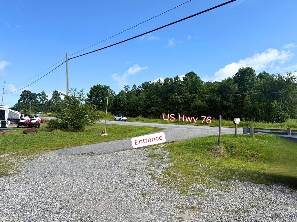 3672 Us Hwy 76 E