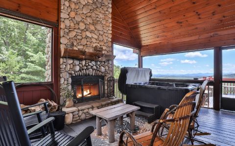 A home in Blue Ridge