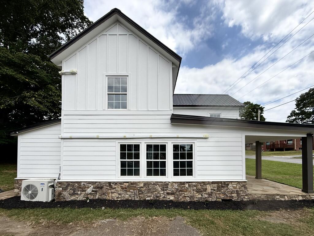 283 Hill Street