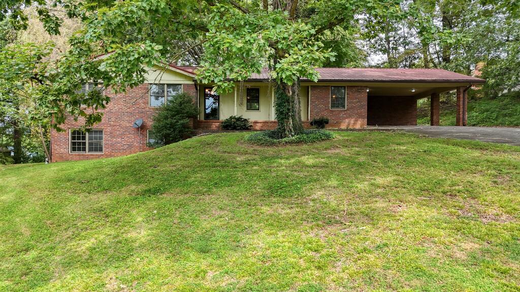 737 Bell Creek Road