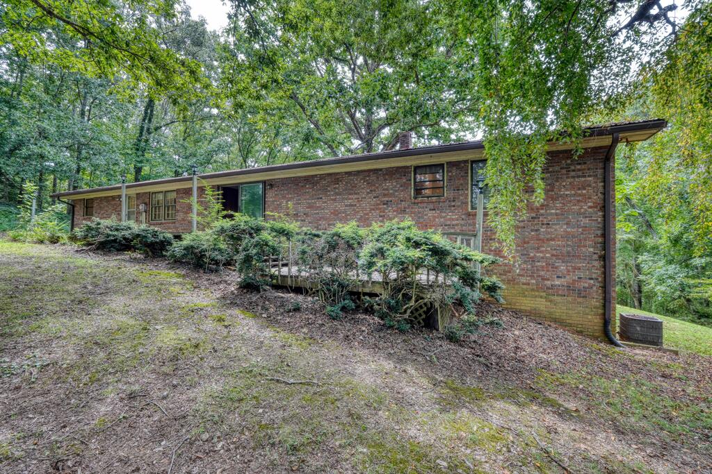 737 Bell Creek Road