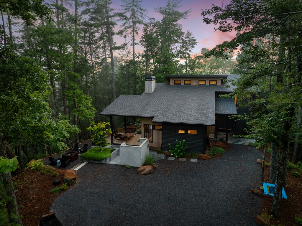 Ellijay, Georgia, 30540, United States, 4 Bedrooms Bedrooms, ,3 BathroomsBathrooms,Residential,Active,2017489