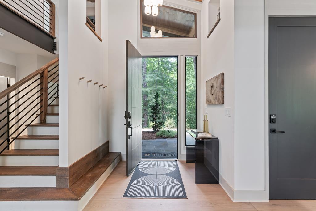 Ellijay, Georgia, 30540, United States, 4 Bedrooms Bedrooms, ,3 BathroomsBathrooms,Residential,Active,2017489
