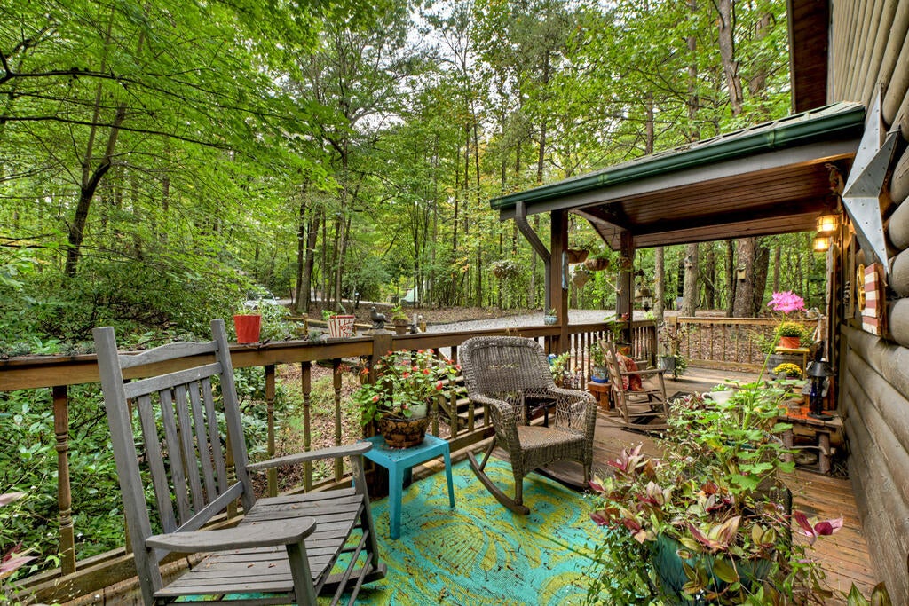 70 Ridgeview