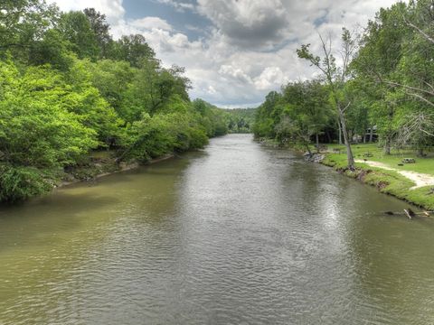 A home in Ellijay