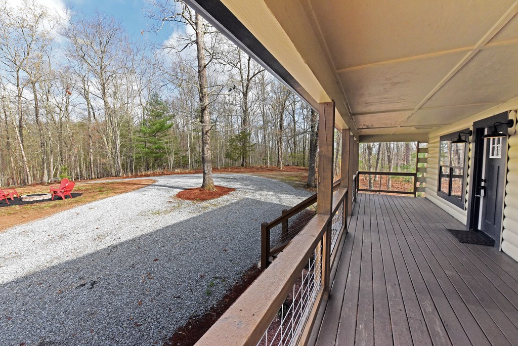 930 Robert Miller Lane