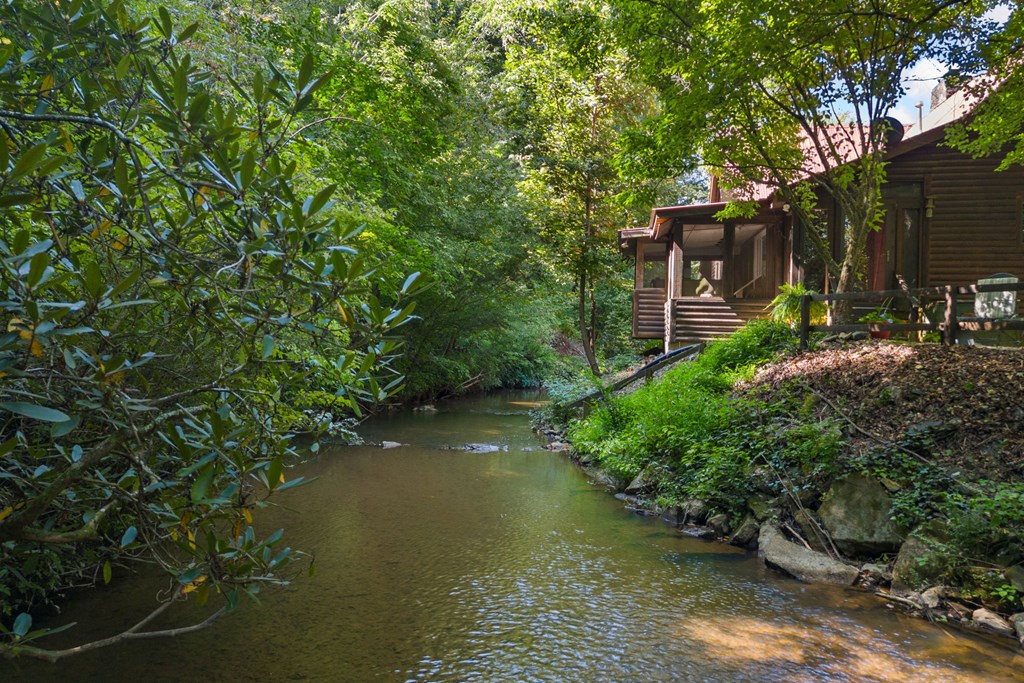 136 N Bear Lake Drive