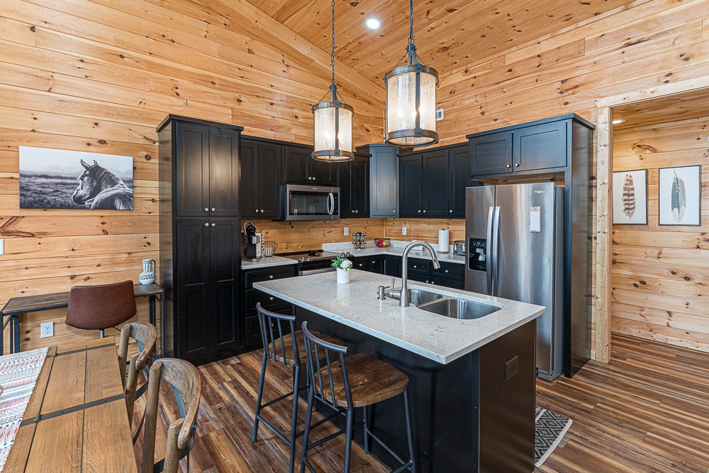 305 Antler Lane