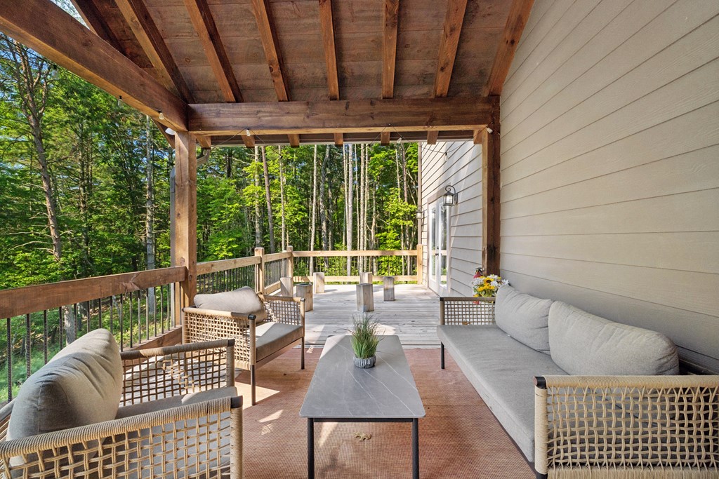 345 Deer Trail