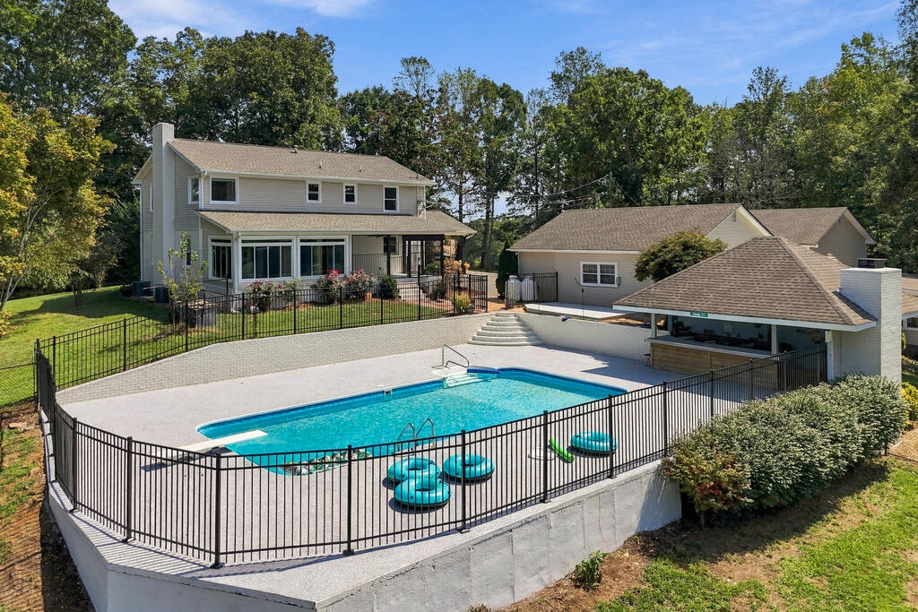 479 Montview Drive