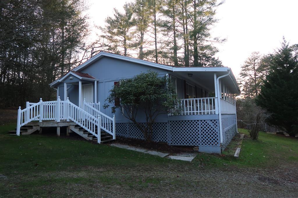 2322 Moccasin Road
