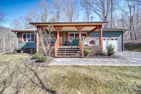 2912 Gribble Edwards Road Hayesville NC 28904