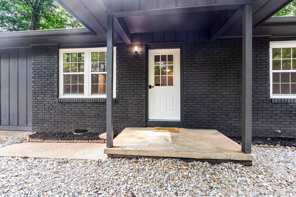 123 Quarry Road