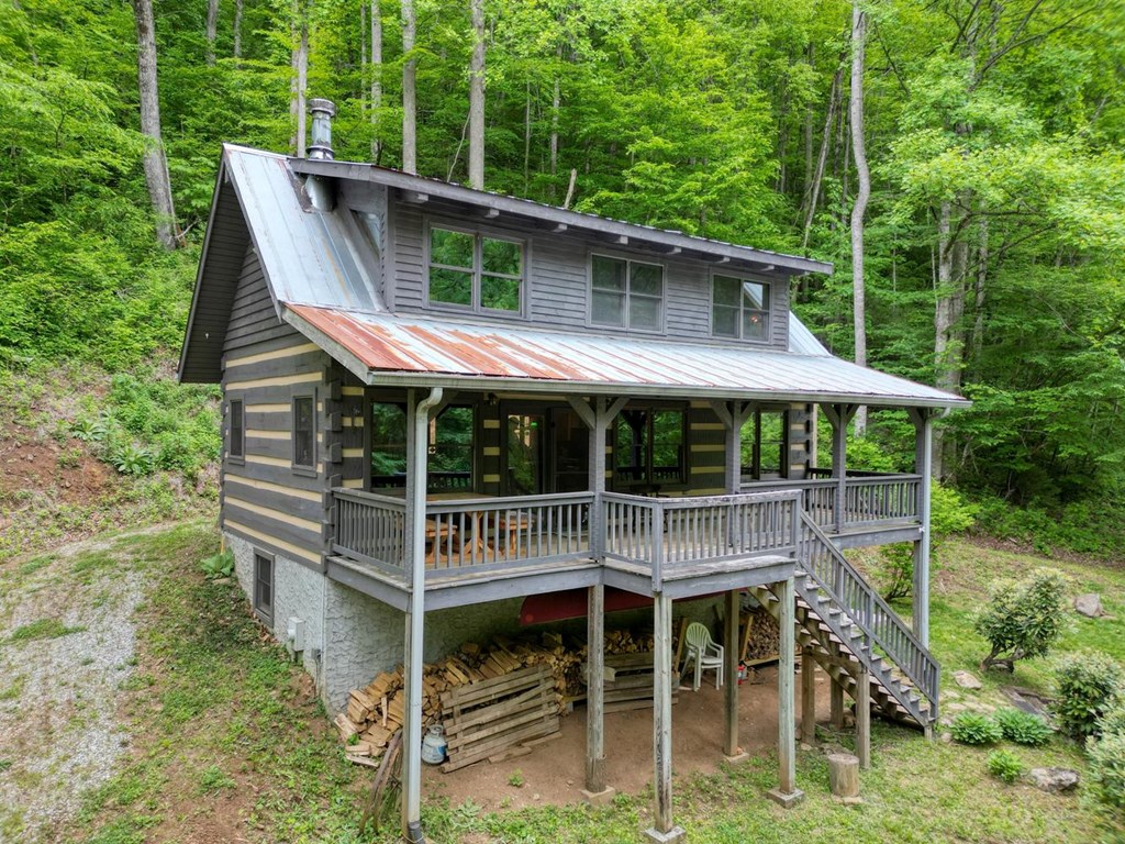 180 Dream Catcher Cove