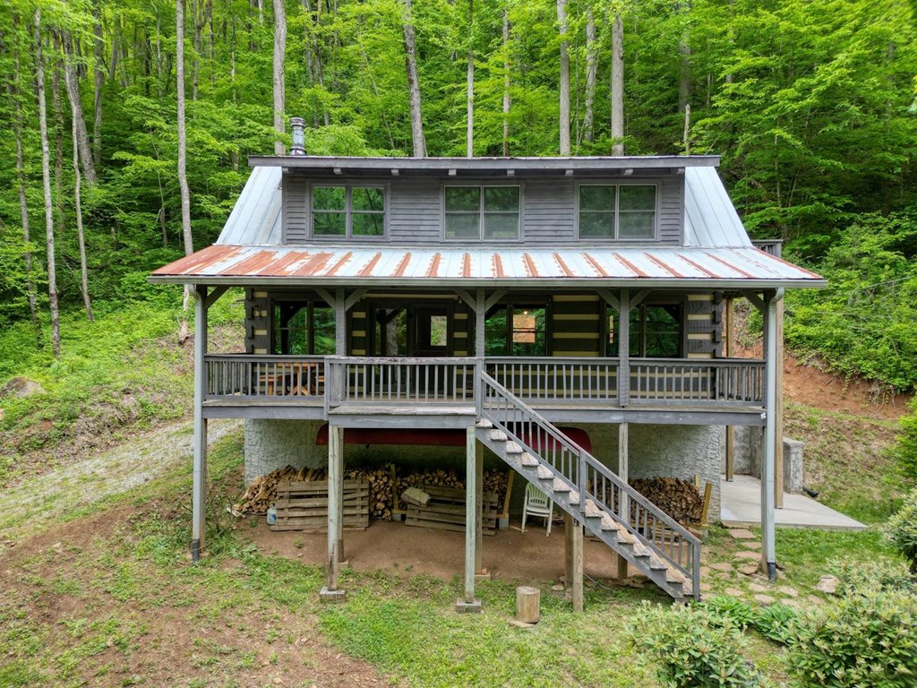 180 Dream Catcher Cove