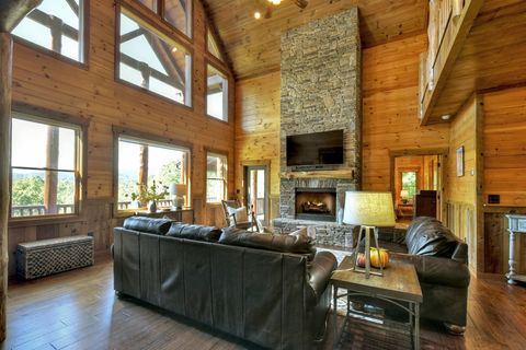 A home in Ellijay