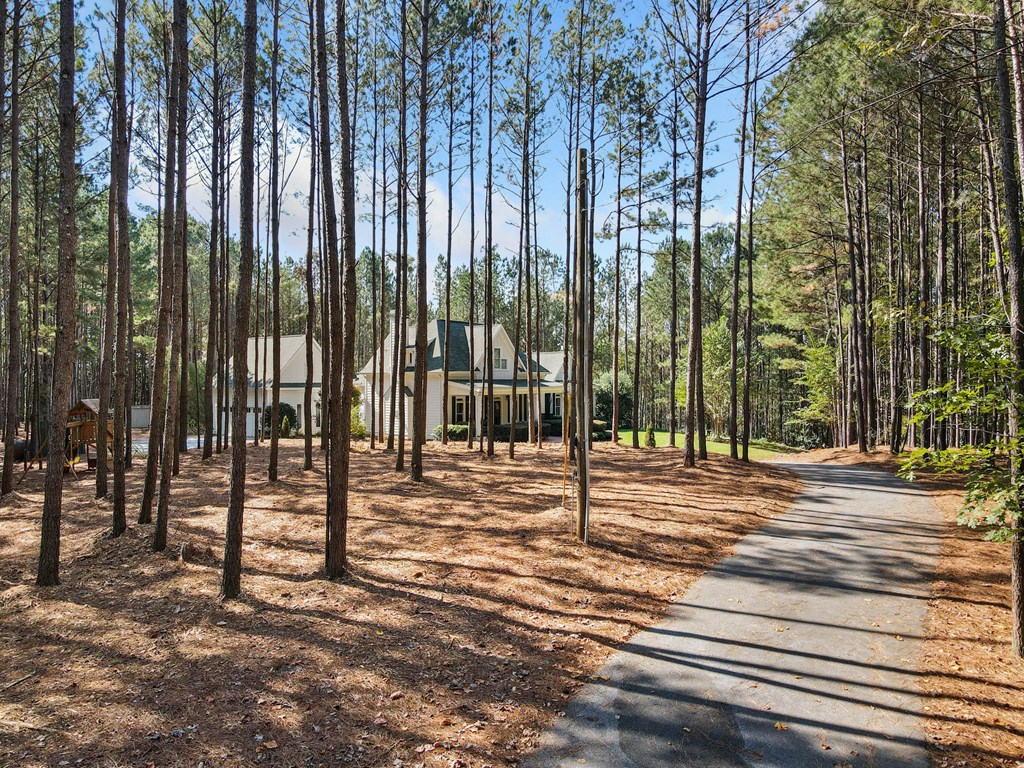 424 Cable Road