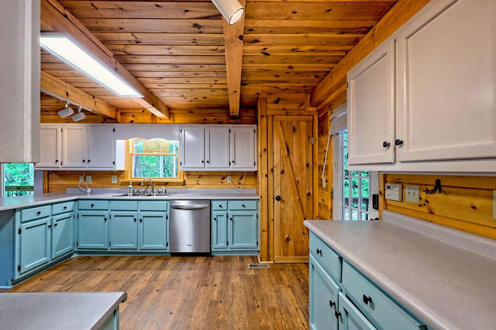 232 Bent Laurel Ridge Road