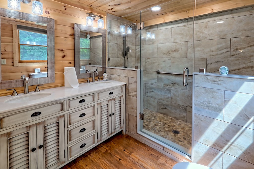 232 Bent Laurel Ridge Road