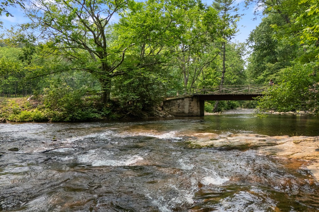 7320 Chestnut Valley Road