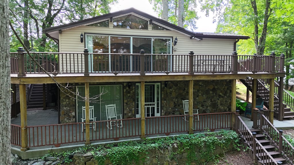 48 Forest Lakes Drive