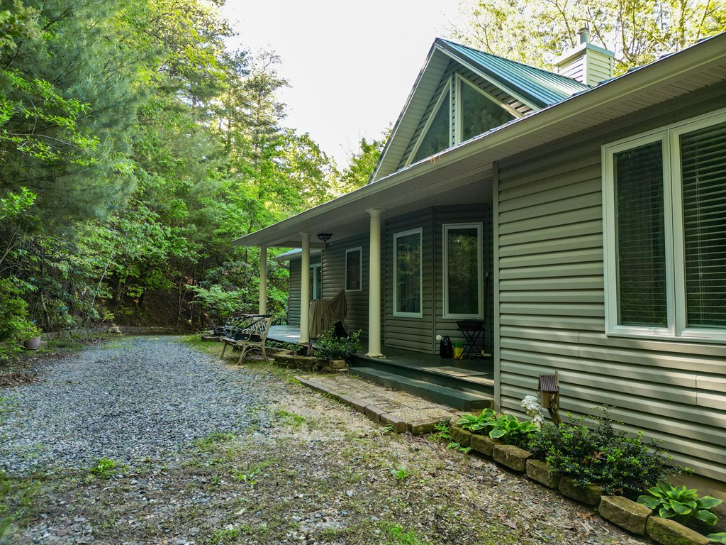 61 Amelia Lane