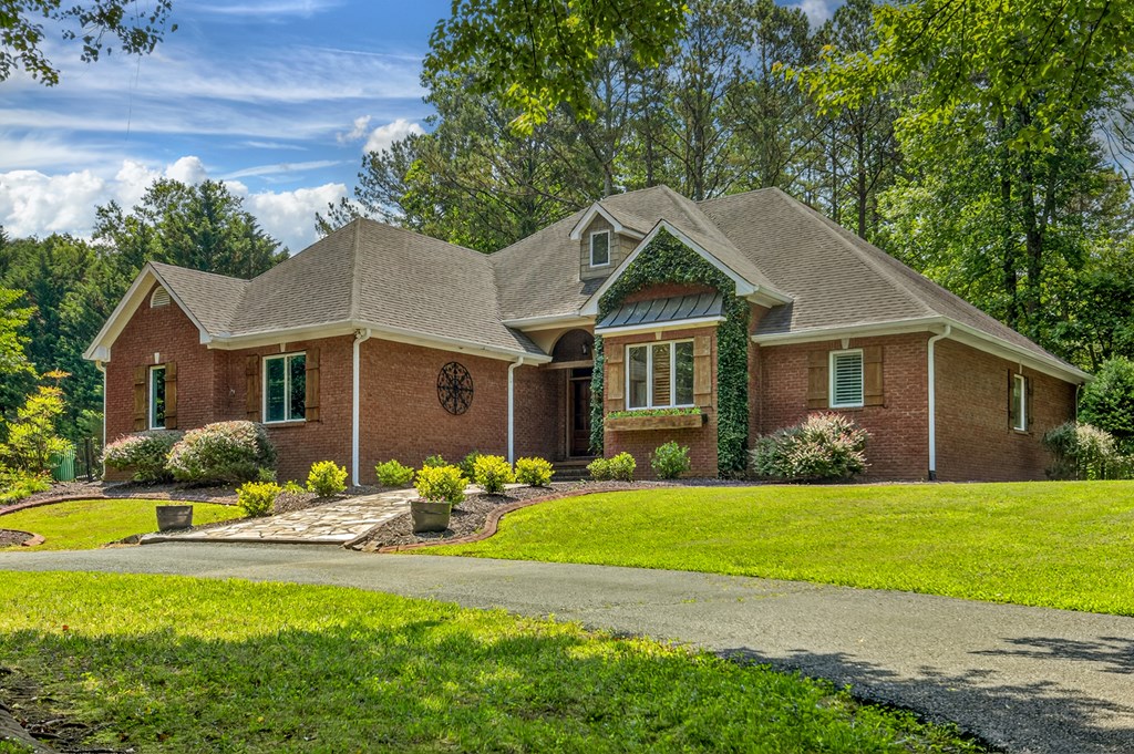 312 Sterling Road