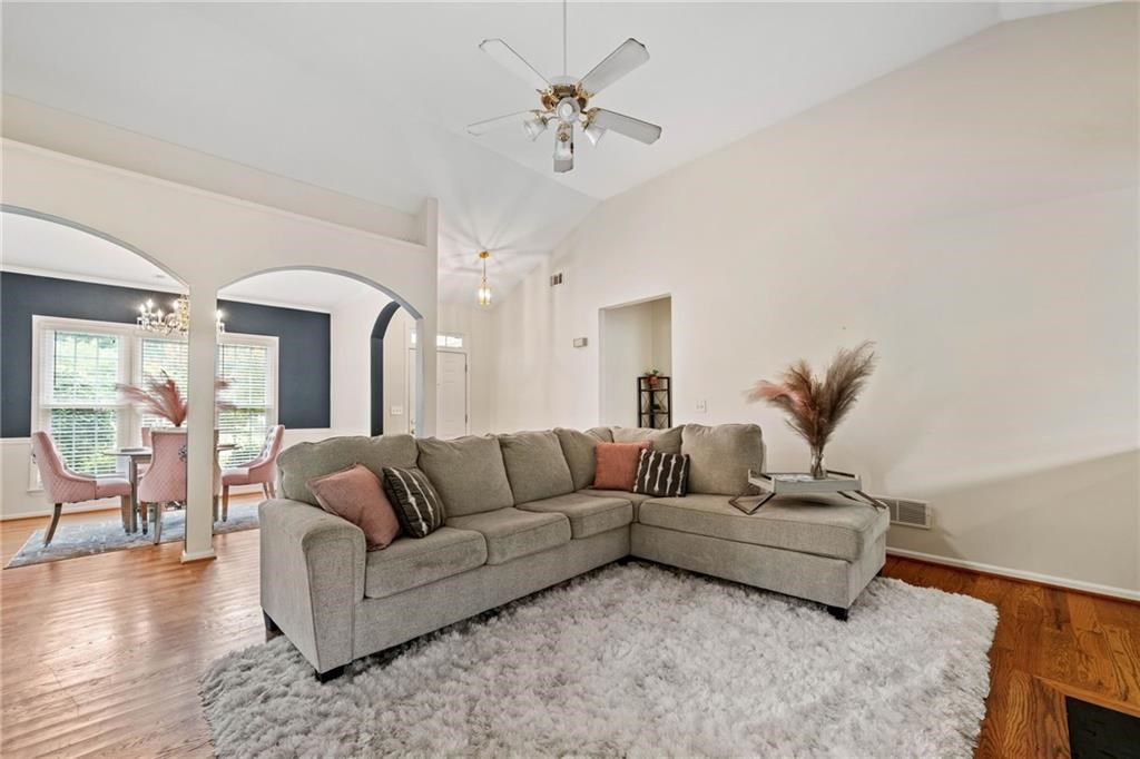 1595 Hill Crossing Court