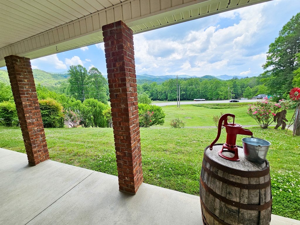 45 Sulpher Ln