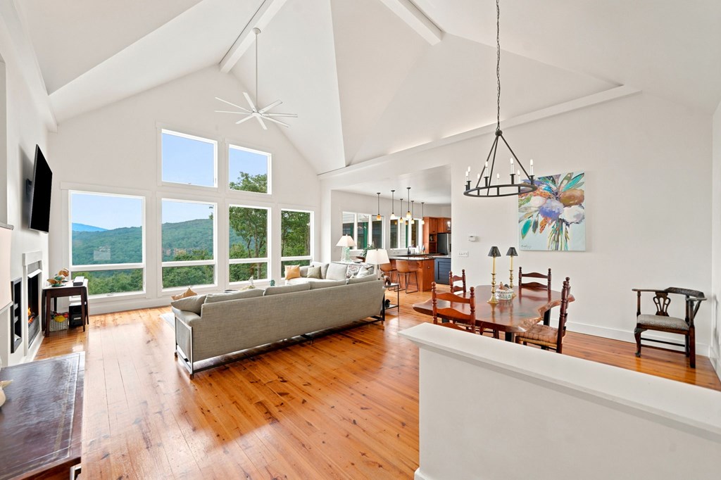 714 Clearview Drive