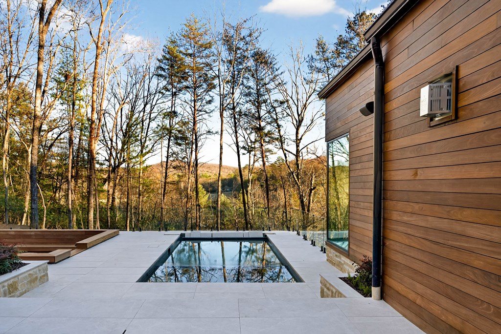 160 Black Ankle Drive