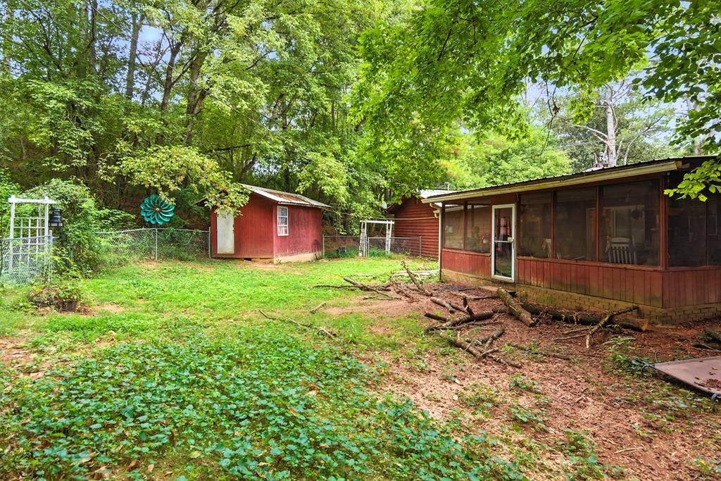5706 Tails Creek Road