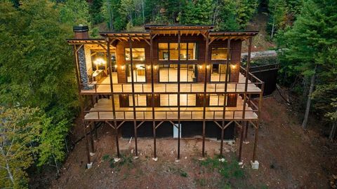 A home in Cherry Log