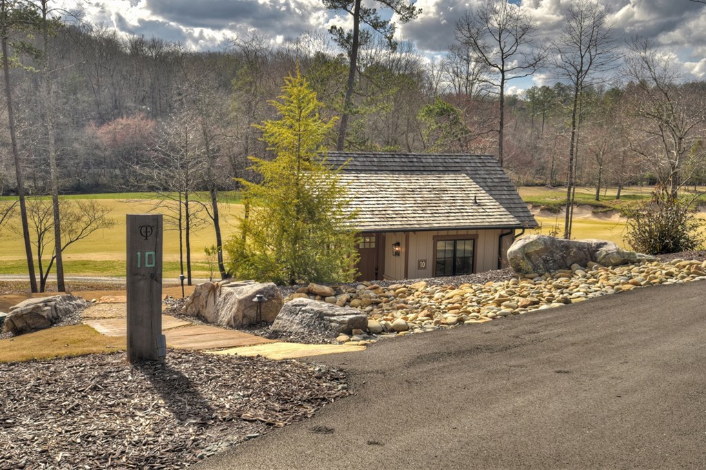 HC 10 Old Toccoa Loop