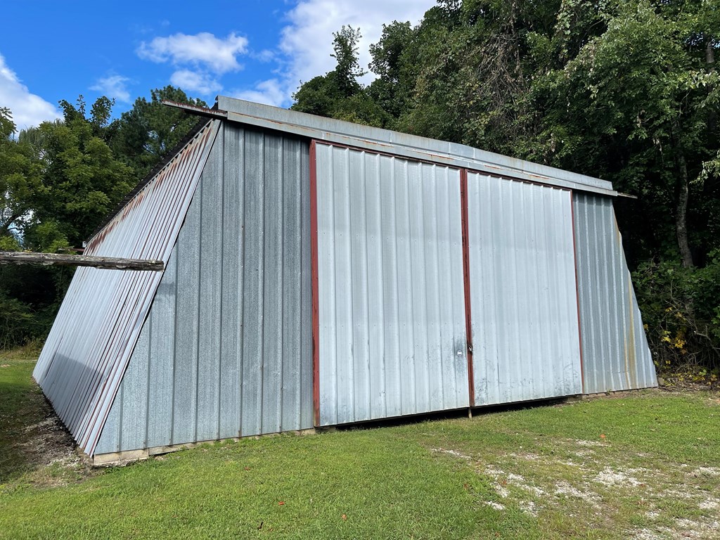 1716 Airport Road
