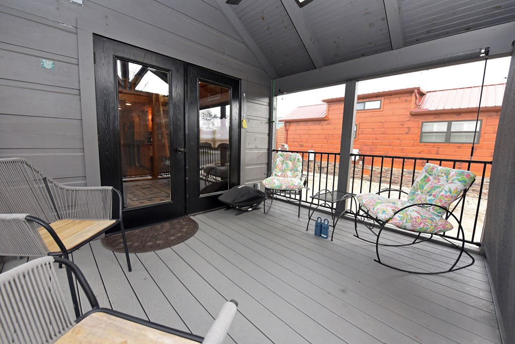 101 Porch View Circle