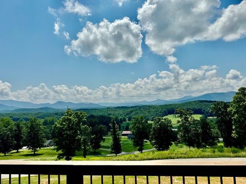 A home in Hayesville