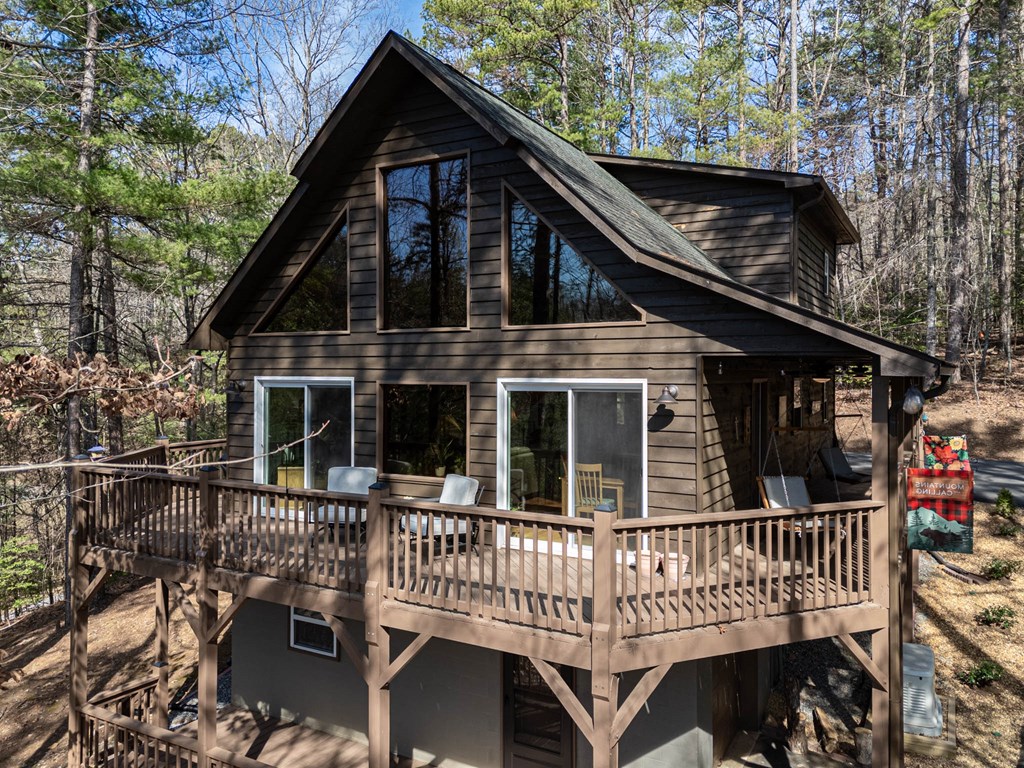 256 Degatide Drive