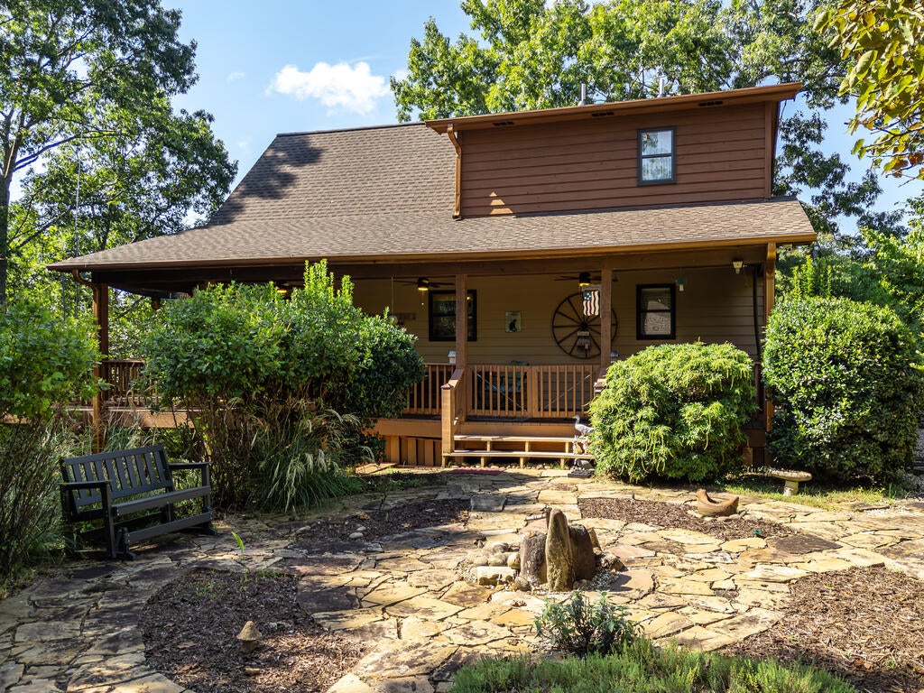 50 Red Bud Lane