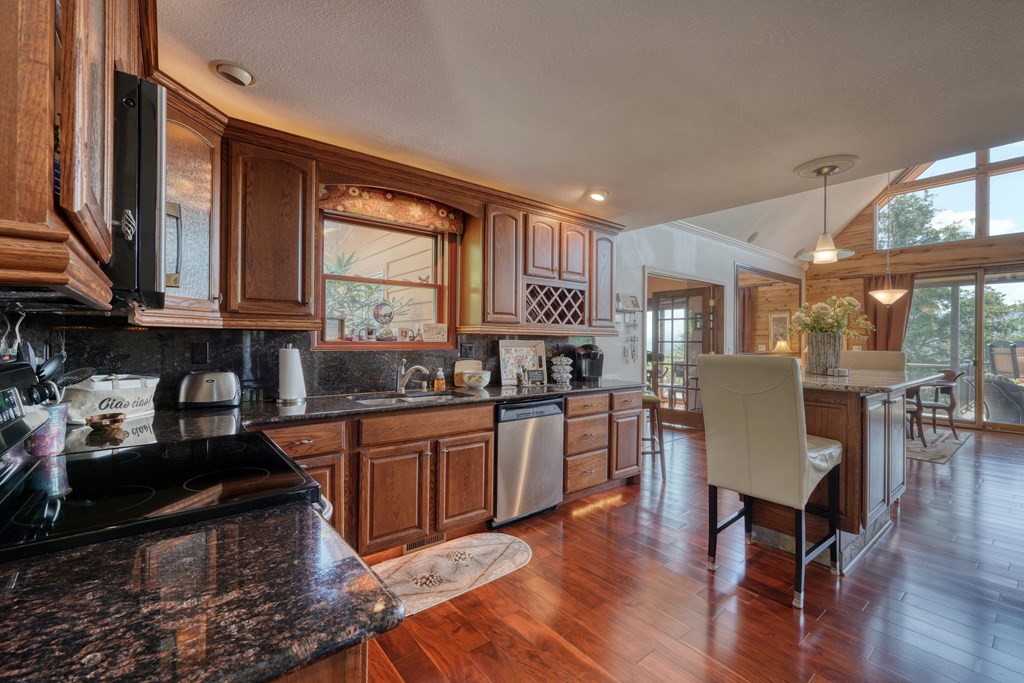 171 Chatuge Shores Overlook