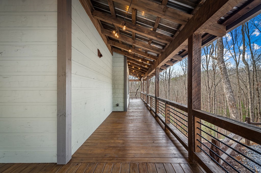 Blue Ridge, Georgia, 30513, United States, 3 Bedrooms Bedrooms, ,4 BathroomsBathrooms,Residential,Active,2028743
