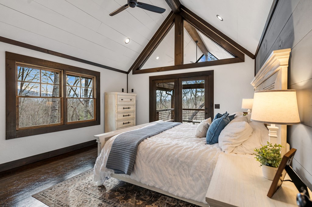 Blue Ridge, Georgia, 30513, United States, 3 Bedrooms Bedrooms, ,4 BathroomsBathrooms,Residential,Active,2028743