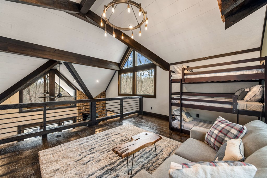 Blue Ridge, Georgia, 30513, United States, 3 Bedrooms Bedrooms, ,4 BathroomsBathrooms,Residential,Active,2028743