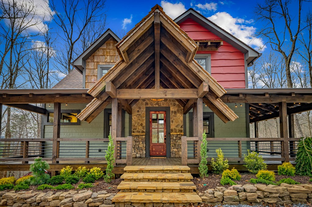 Blue Ridge, Georgia, 30513, United States, 3 Bedrooms Bedrooms, ,4 BathroomsBathrooms,Residential,Active,2028743