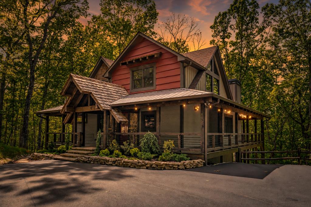 Blue Ridge, Georgia, 30513, United States, 3 Bedrooms Bedrooms, ,4 BathroomsBathrooms,Residential,Active,2028743