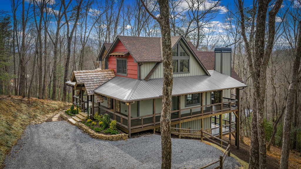 Blue Ridge, Georgia, 30513, United States, 3 Bedrooms Bedrooms, ,4 BathroomsBathrooms,Residential,Active,2028743
