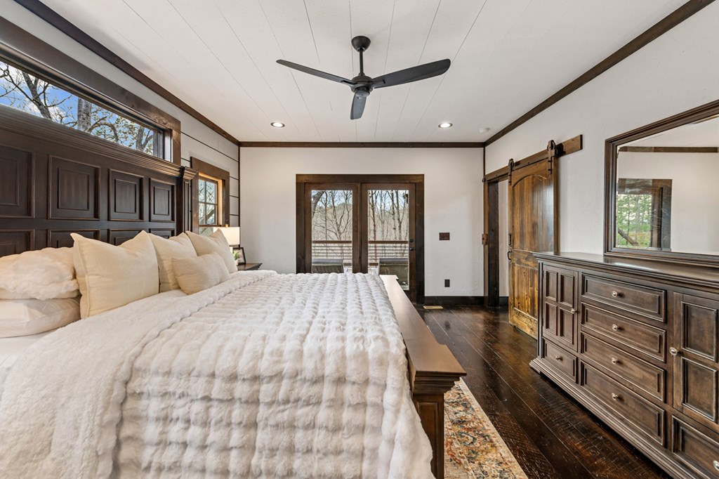 Blue Ridge, Georgia, 30513, United States, 3 Bedrooms Bedrooms, ,4 BathroomsBathrooms,Residential,Active,2028743