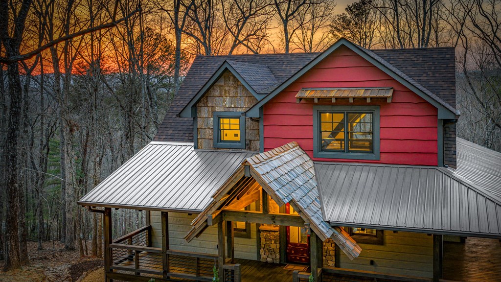 Blue Ridge, Georgia, 30513, United States, 3 Bedrooms Bedrooms, ,4 BathroomsBathrooms,Residential,Active,2028743