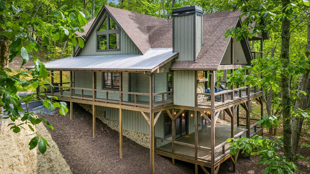 Blue Ridge, Georgia, 30513, United States, 3 Bedrooms Bedrooms, ,4 BathroomsBathrooms,Residential,Active,2028743